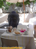Fr�hst�ck im Garten